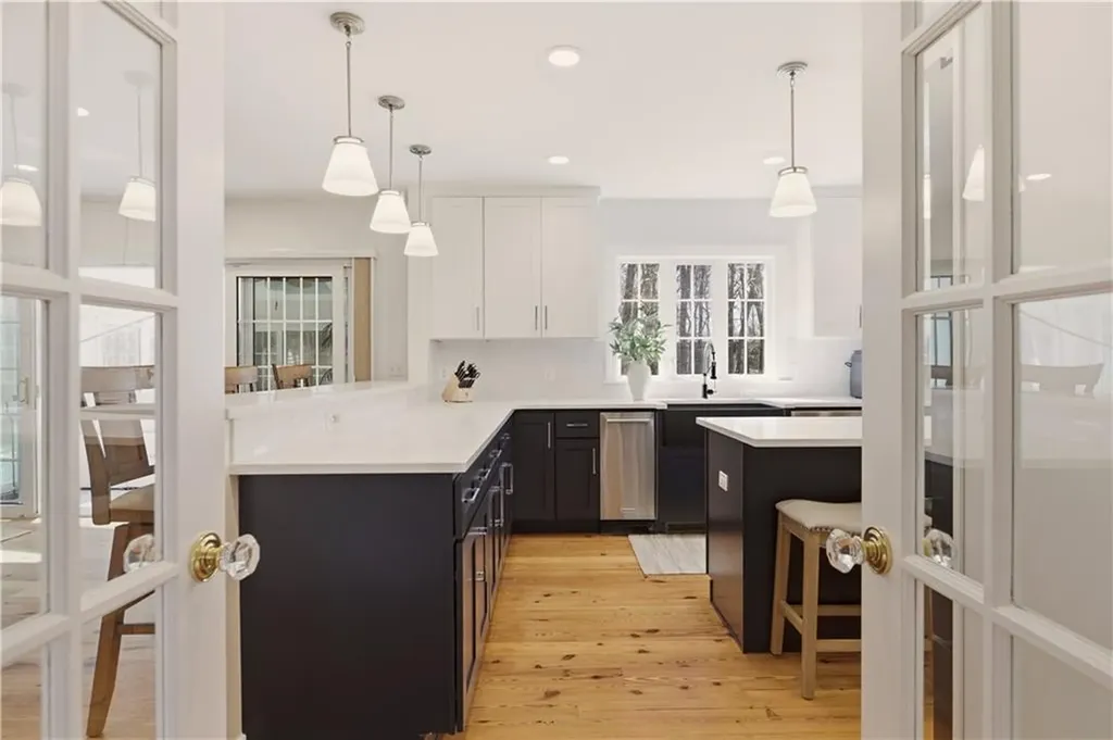 9 Austin Lane Little Compton RI 02837