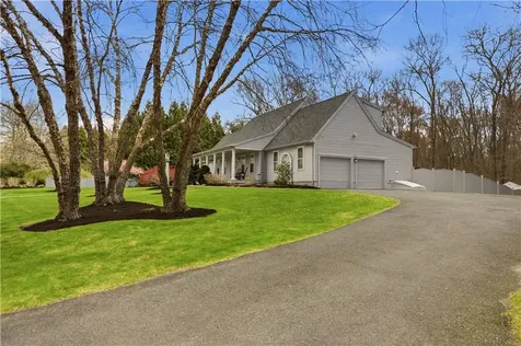 9 Austin Lane Little Compton RI 02837