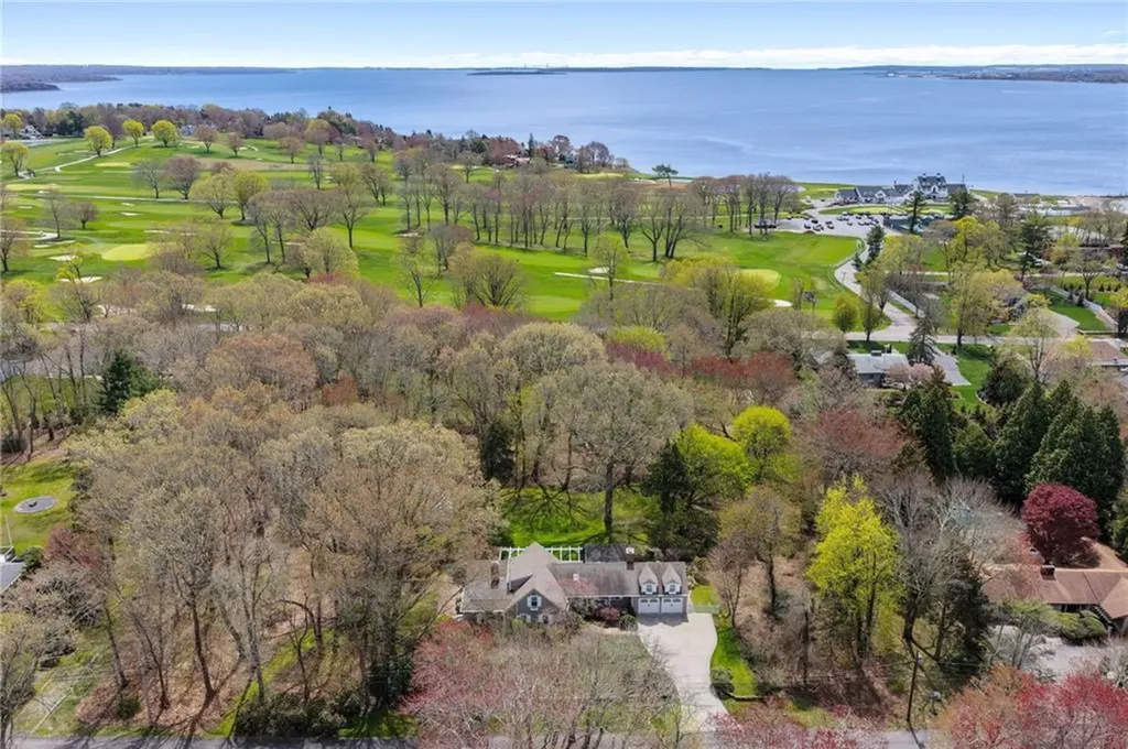 230 Kirby Avenue Warwick RI 02889