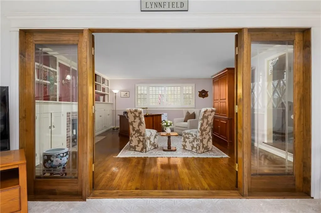 230 Kirby Avenue Warwick RI 02889