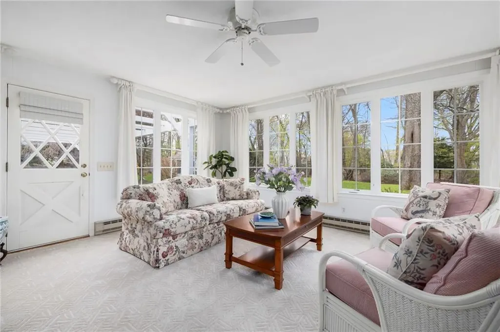 230 Kirby Avenue Warwick RI 02889
