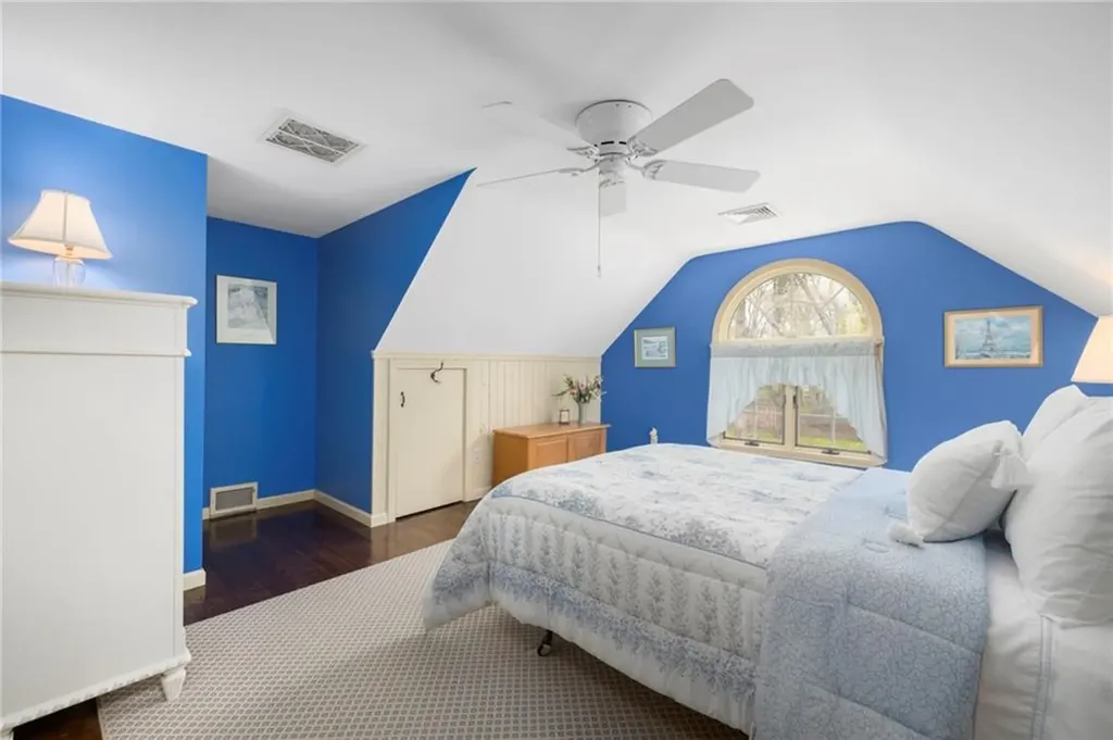 230 Kirby Avenue Warwick RI 02889