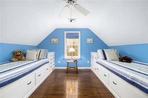 230 Kirby Avenue Warwick RI 02889
