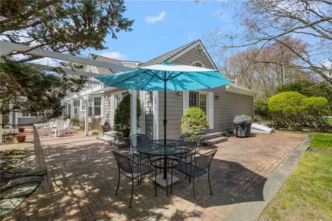 230 Kirby Avenue Warwick RI 02889
