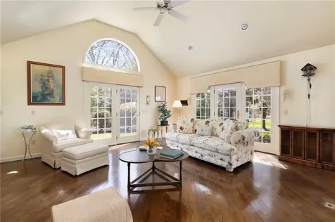 230 Kirby Avenue Warwick RI 02889