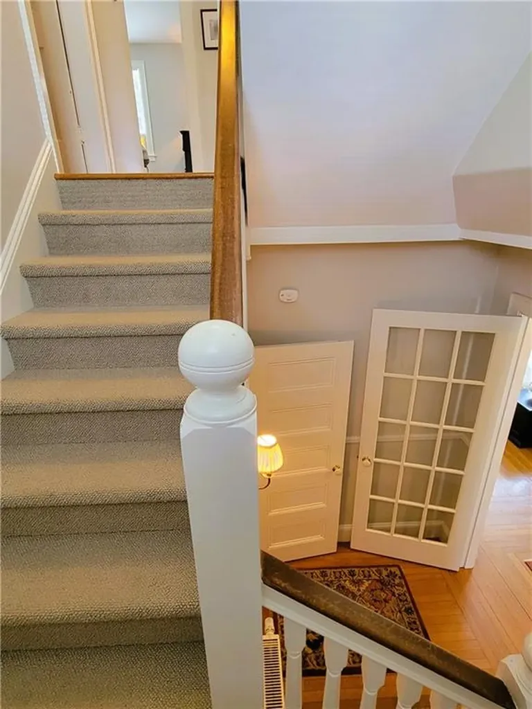 60 Prairie Avenue Newport RI 02840