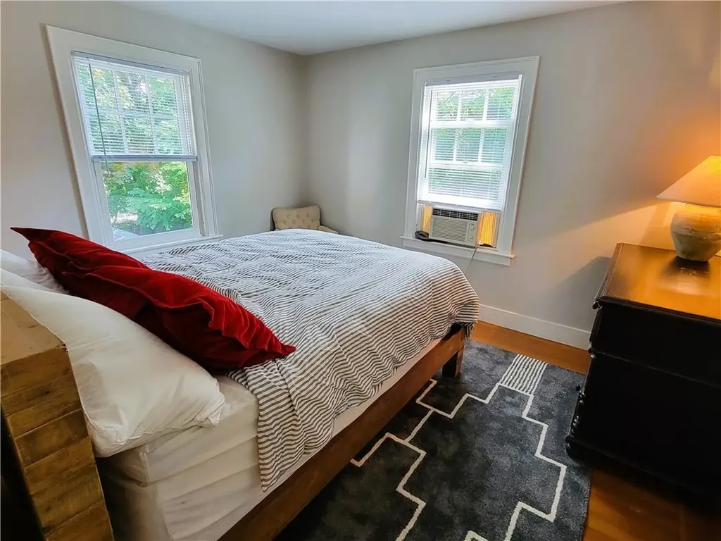 60 Prairie Avenue Newport RI 02840