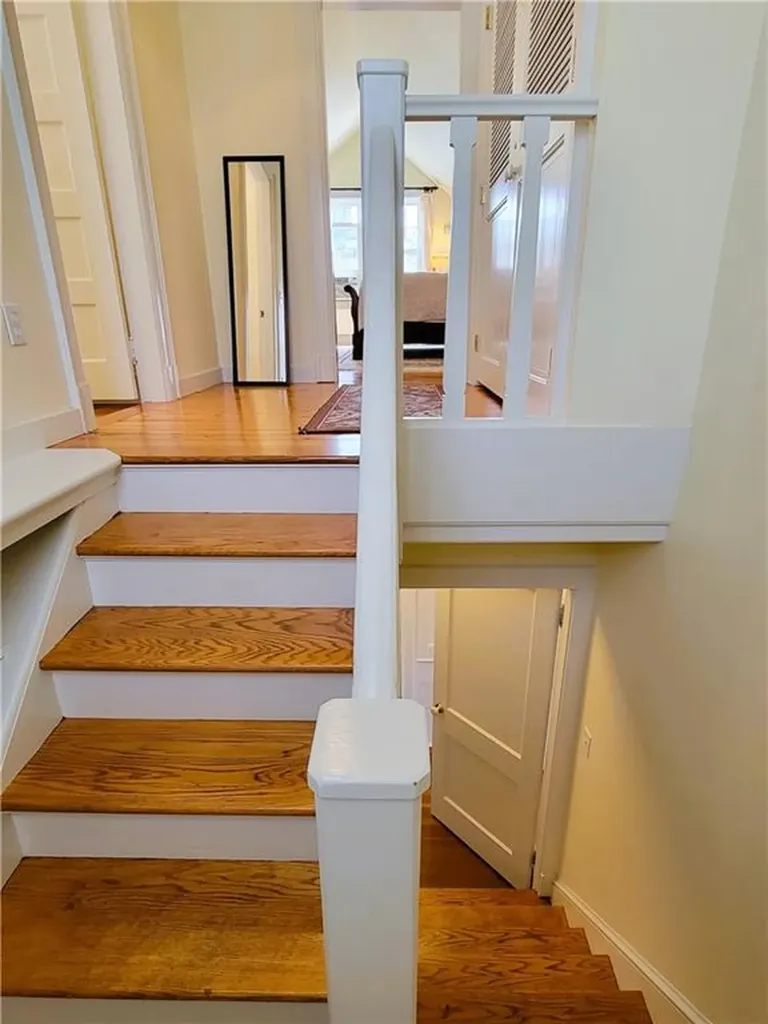 60 Prairie Avenue Newport RI 02840