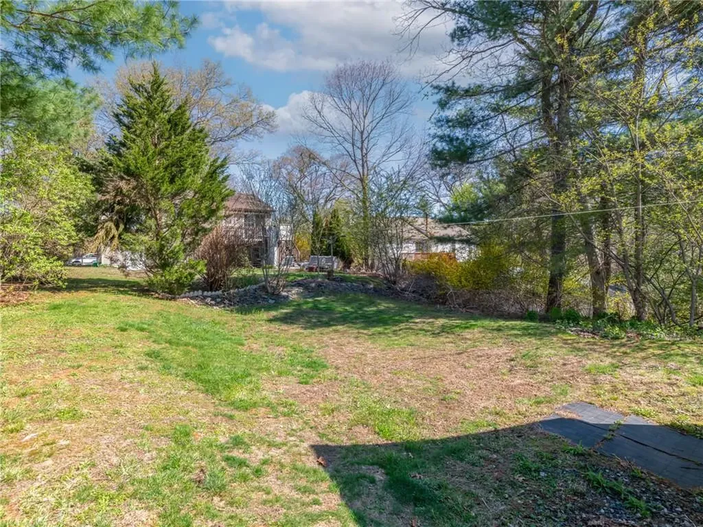 48 Indian Run Trail Smithfield RI 02917