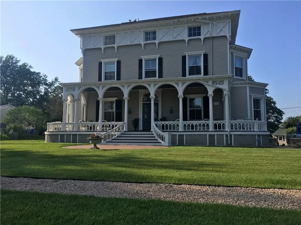 6 Restmere Terrace Middletown RI 02842