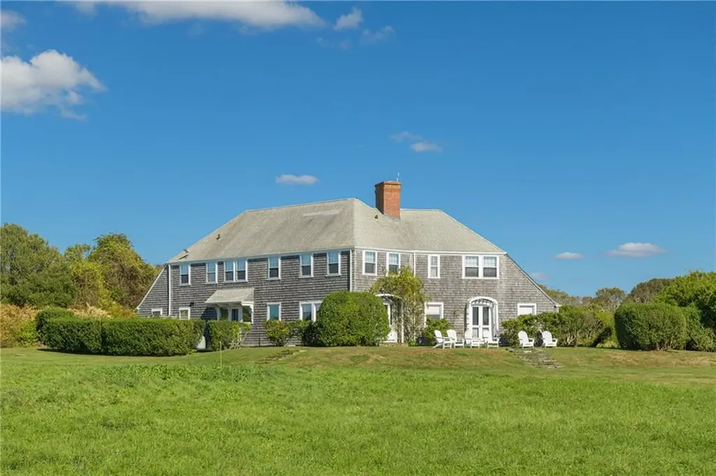 8 Taylor's Lane N Little Compton RI 02837