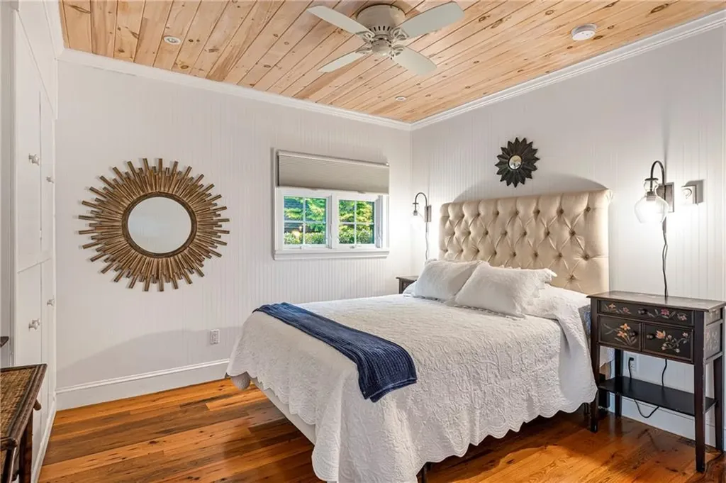 77 Janice Road Warwick RI 02886
