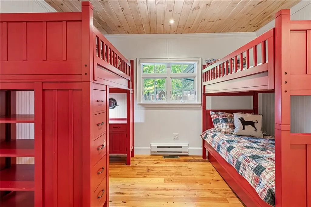 77 Janice Road Warwick RI 02886