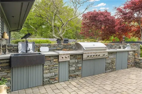 77 Janice Road Warwick RI 02886