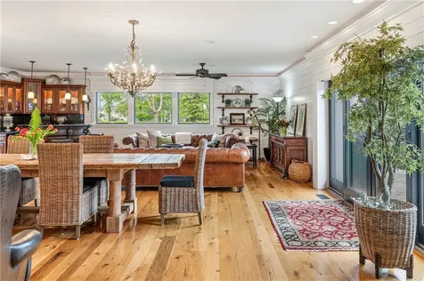 77 Janice Road Warwick RI 02886