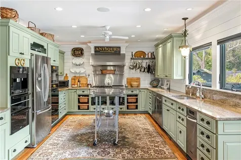 77 Janice Road Warwick RI 02886