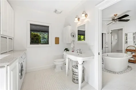 77 Janice Road Warwick RI 02886