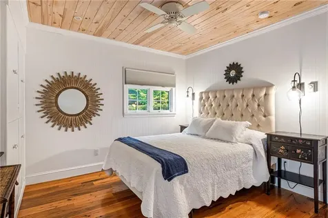 77 Janice Road Warwick RI 02886
