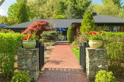 77 Janice Road Warwick RI 02886
