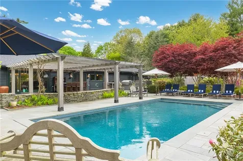 77 Janice Road Warwick RI 02886
