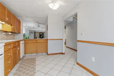 7 Wake Robin Road Lincoln RI 02864