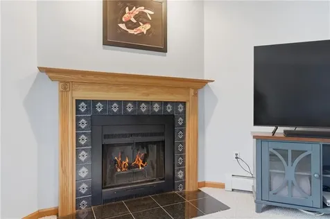 7 Wake Robin Road Lincoln RI 02864
