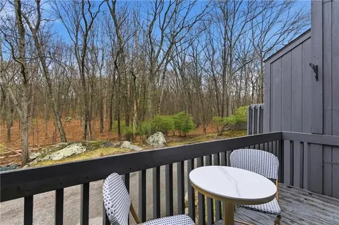 7 Wake Robin Road Lincoln RI 02864