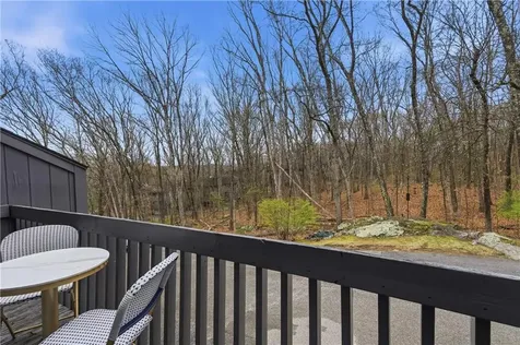7 Wake Robin Road Lincoln RI 02864