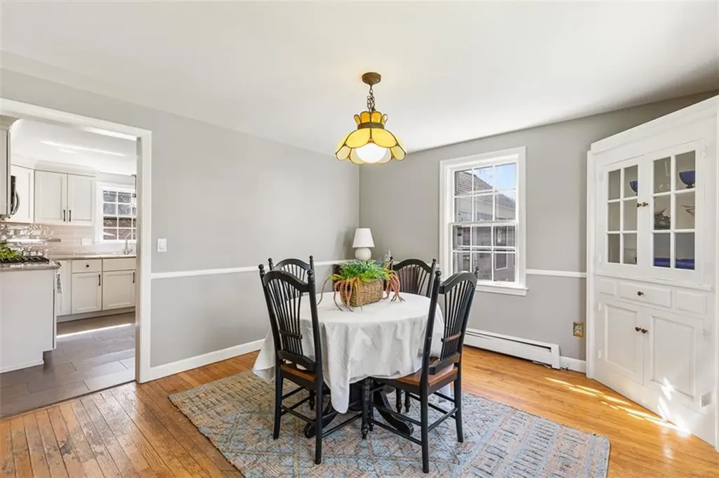6 Jenks Garden Lane Barrington RI 02806