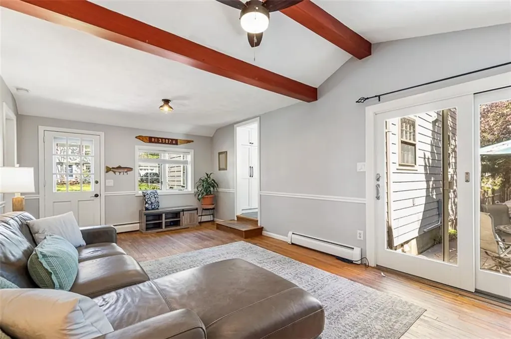 6 Jenks Garden Lane Barrington RI 02806