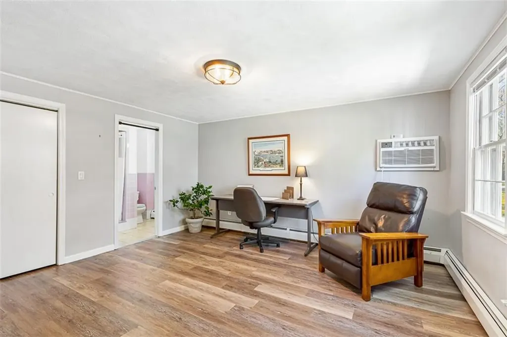 6 Jenks Garden Lane Barrington RI 02806