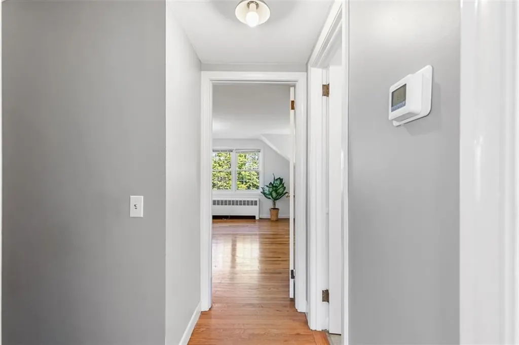 6 Jenks Garden Lane Barrington RI 02806