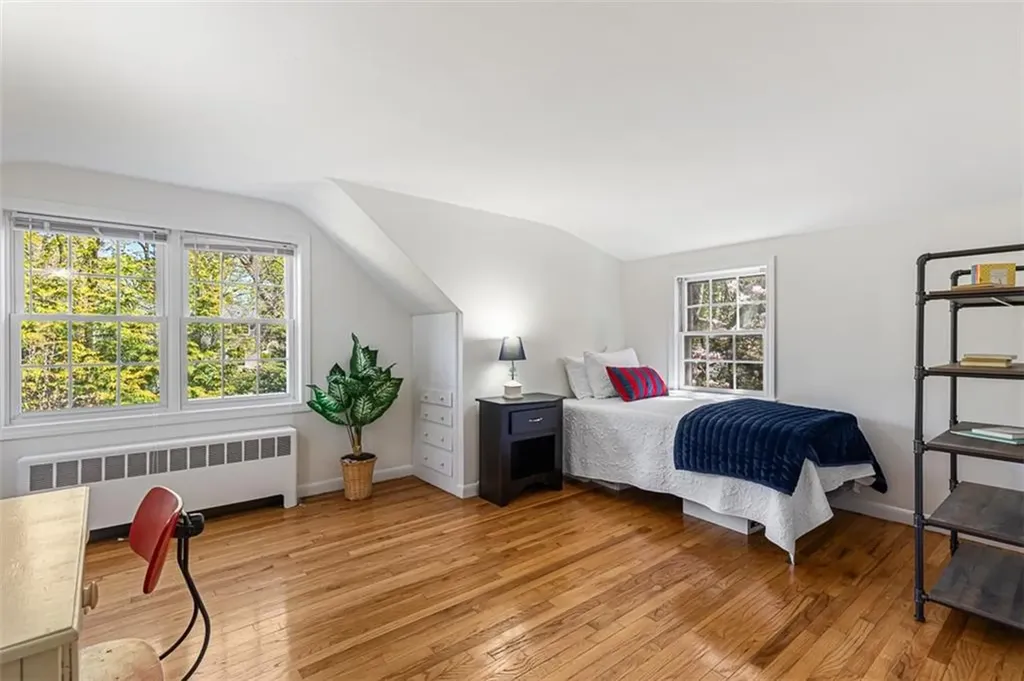 6 Jenks Garden Lane Barrington RI 02806