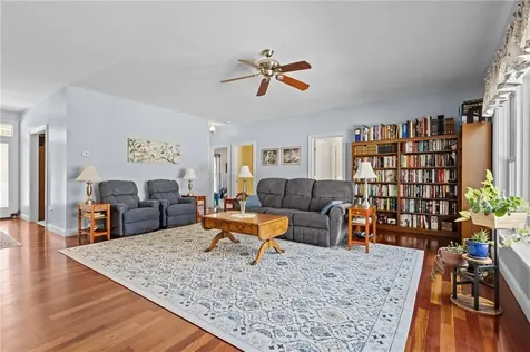 17 Blackwells Landing Brooklyn CT 06234