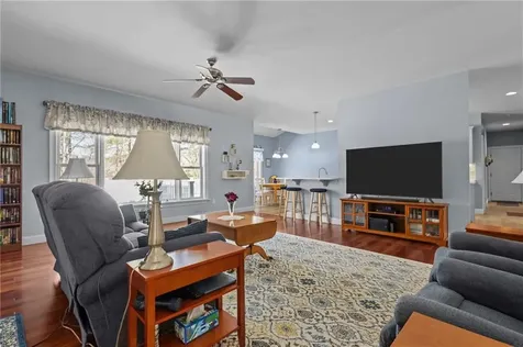 17 Blackwells Landing Brooklyn CT 06234