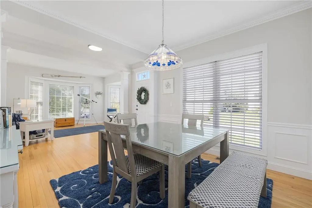 61 Schooner Cove Lane Narragansett RI 02882