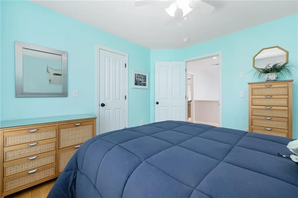 61 Schooner Cove Lane Narragansett RI 02882