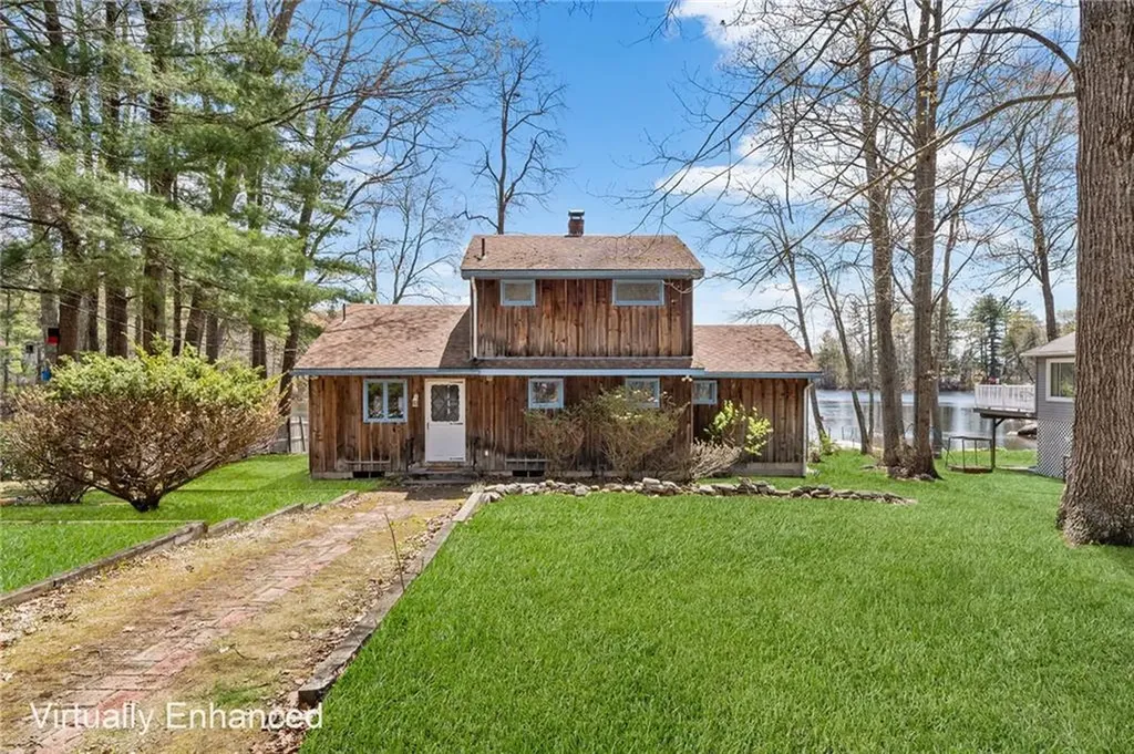316 Court House Lane Burrillville RI 02859