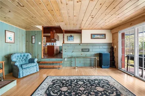 316 Court House Lane Burrillville RI 02859