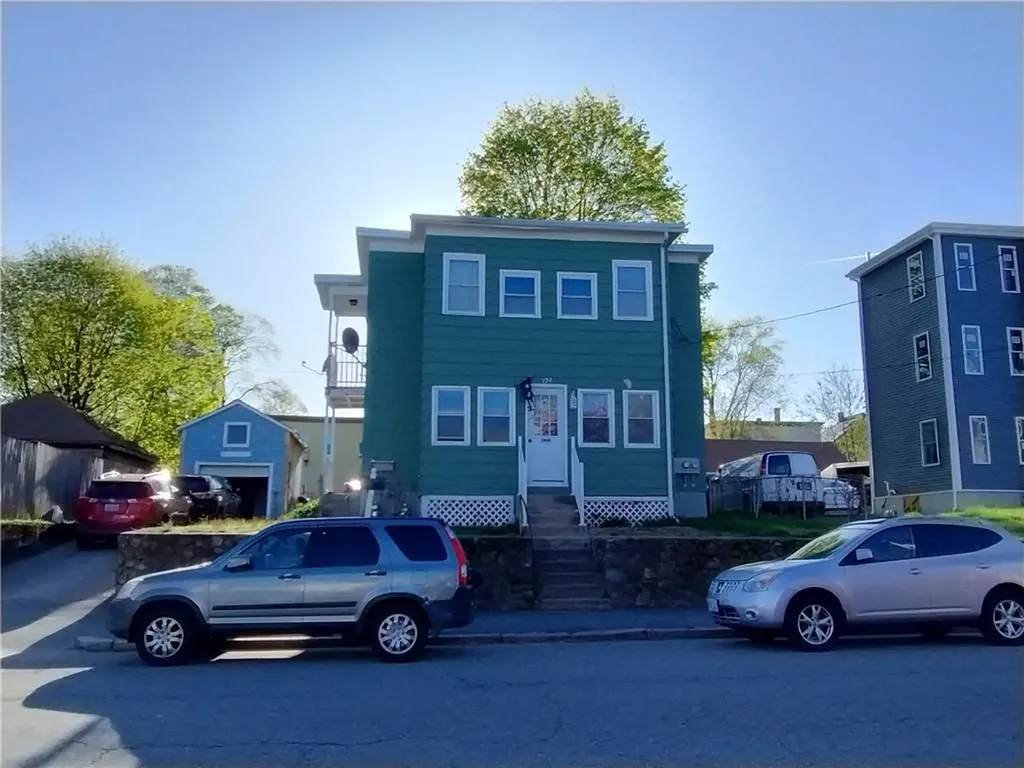 192 Dulude Avenue Woonsocket RI 02895