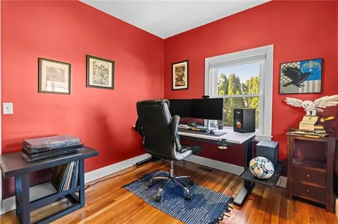 9 Mason Avenue Bristol RI 02809