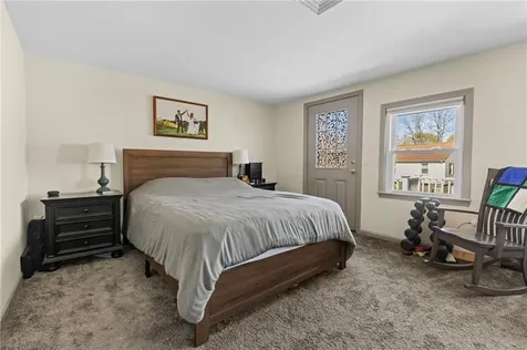 9 Mason Avenue Bristol RI 02809