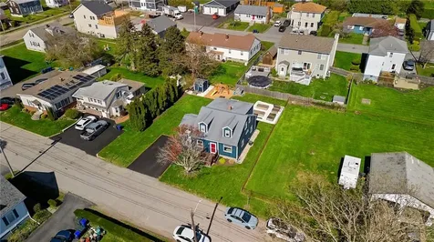 9 Mason Avenue Bristol RI 02809