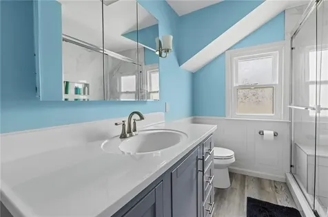 9 Mason Avenue Bristol RI 02809