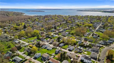 9 Mason Avenue Bristol RI 02809