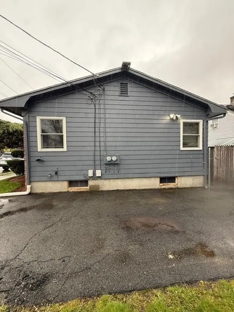 91 Fallon Avenue Providence RI 02908