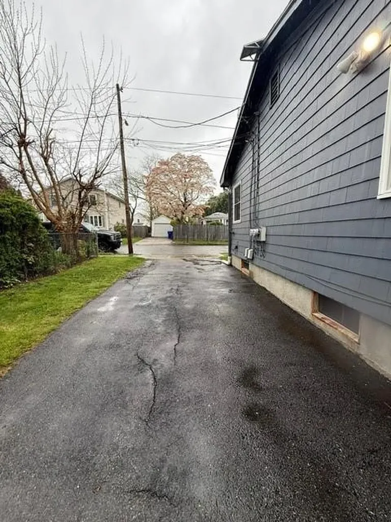 91 Fallon Avenue Providence RI 02908