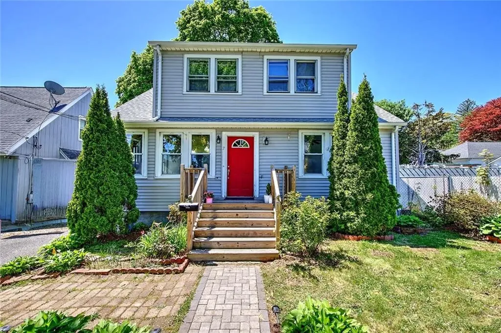 7 Hemlock Drive Johnston RI 02919