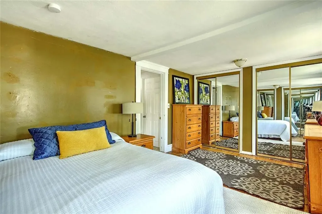 7 Hemlock Drive Johnston RI 02919