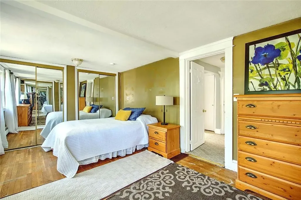 7 Hemlock Drive Johnston RI 02919